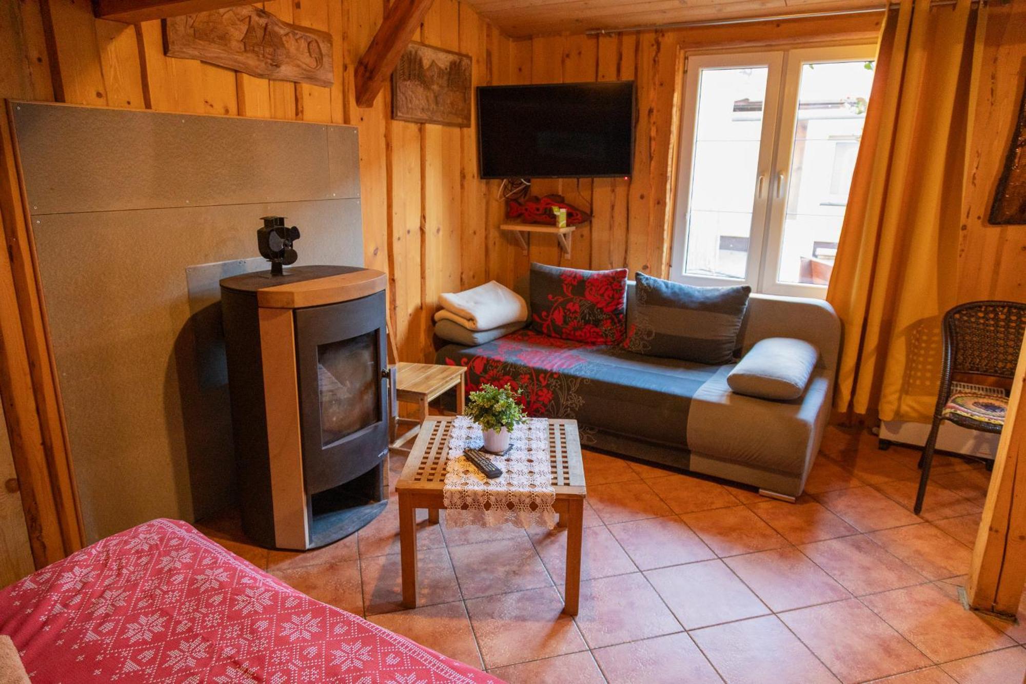 Apartmán Dovolenkovy Dom Ela Pets Friendly Poprad Exteriér fotografie